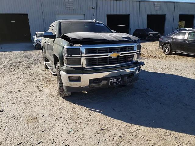 2014 Chevrolet Silverado - Image 11