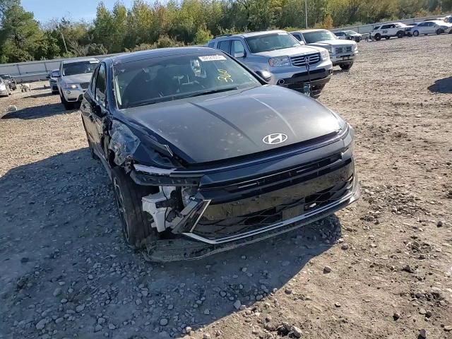 2024 Hyundai Sonata - Image 10