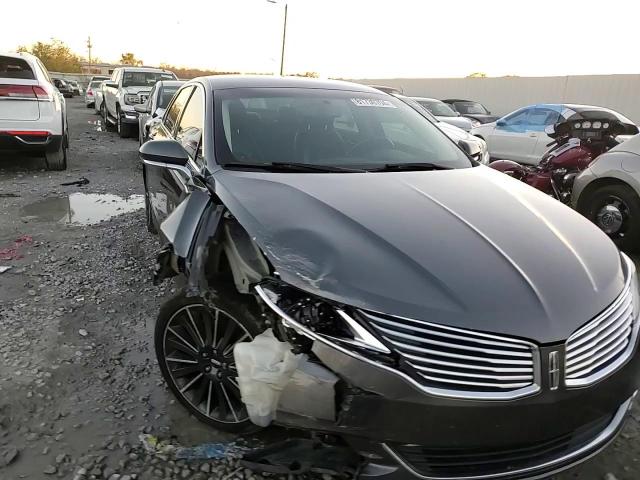 2016 Lincoln MKZ - Image 11