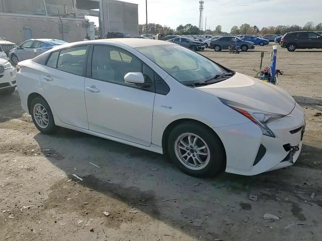 2016 Toyota Prius VIN: JTDKARFU0G3501774 Lot: 67740634