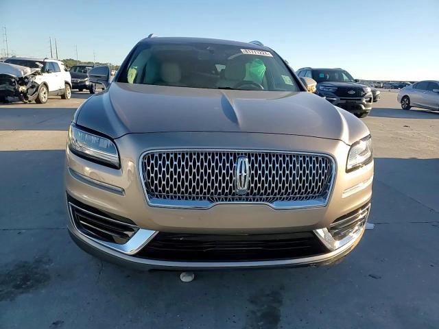 2020 Lincoln Nautilus - Image 12