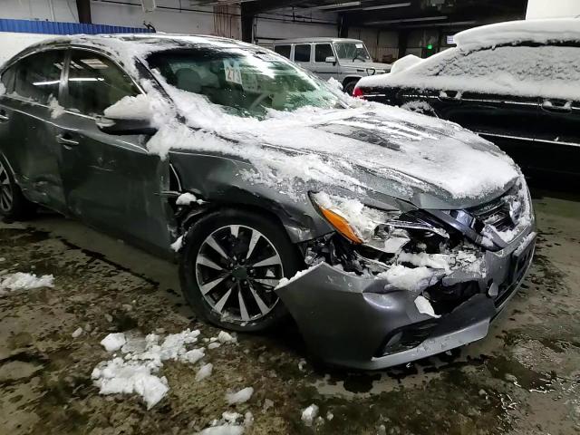 2016 Nissan Altima - Image 11