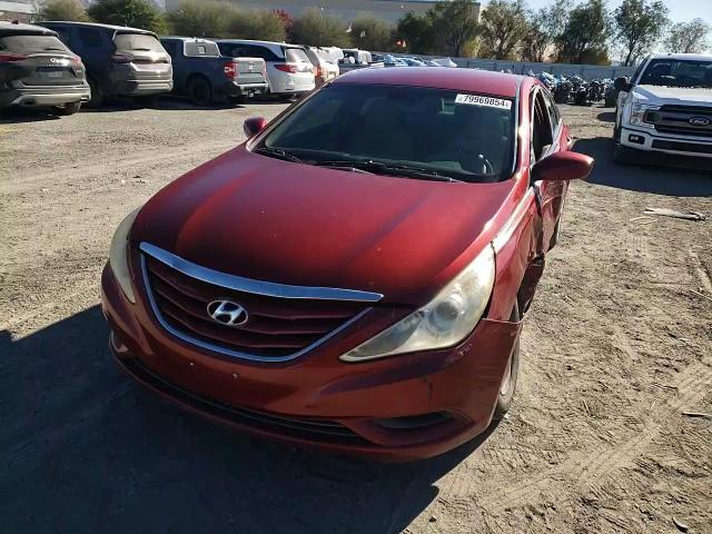 2012 Hyundai Sonata - Image 13