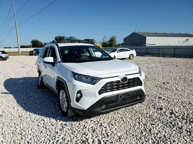 2021 Toyota Rav4 Xle VIN: 2T3W1RFV0MC147906 Lot: 79677644