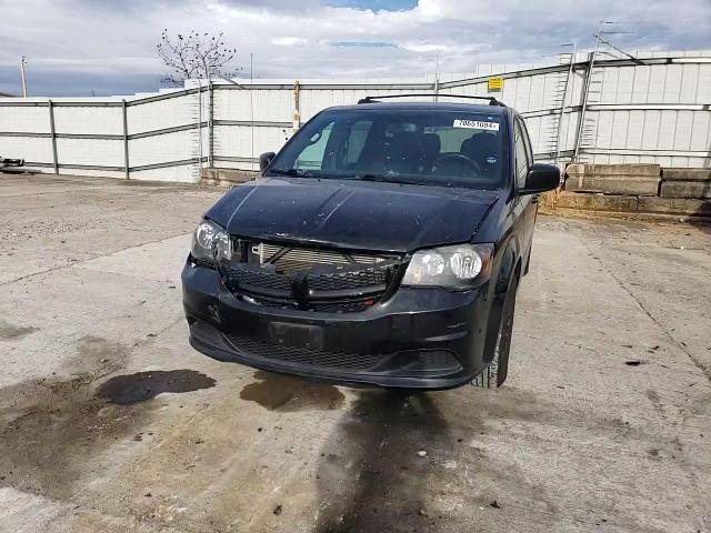 2015 Dodge Caravan - Image 11