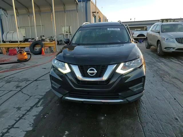 2017 Nissan Rogue Sv VIN: 5N1AT2MN1HC730843 Lot: 80630044