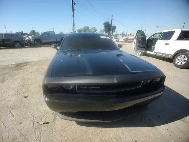 2013 Dodge Challenger - Image 10