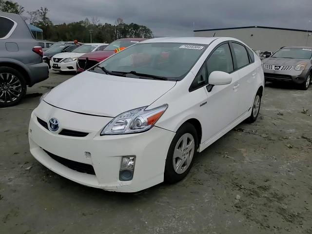 2011 Toyota Prius - Image 11