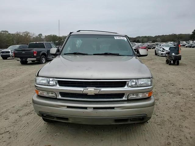 2001 Chevrolet Suburban - Image 12