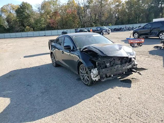 2018 Mazda 3 - Image 11