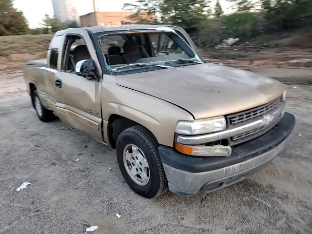 2000 Chevrolet Silverado C1500 VIN: 1GCEC19V5YZ152381 Lot: 84185245