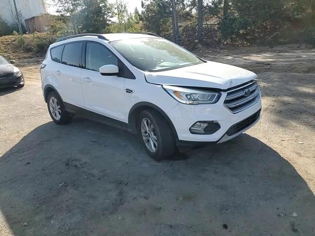 2017 Ford Escape Se VIN: 1FMCU0GD4HUE84927 Lot: 78355564