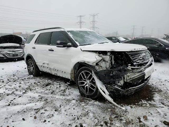 2018 Ford Explorer - Image 12