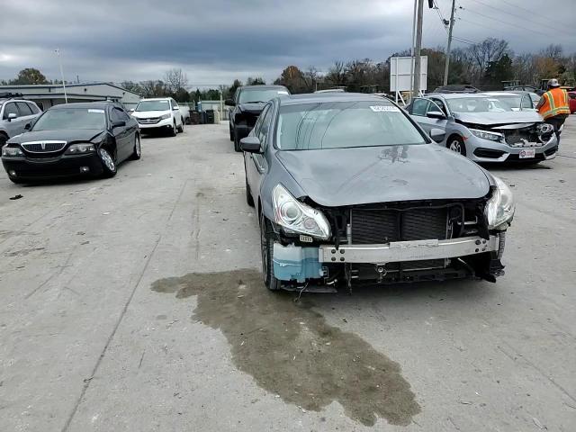 2013 Infiniti G - Image 10