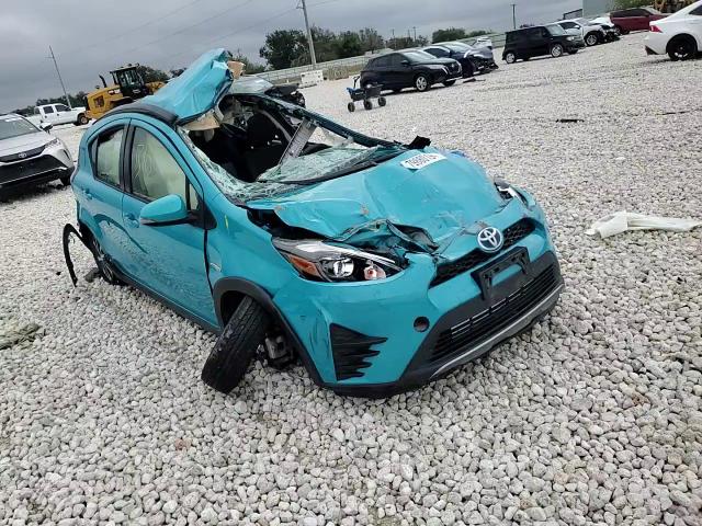 2018 Toyota Prius - Image 10