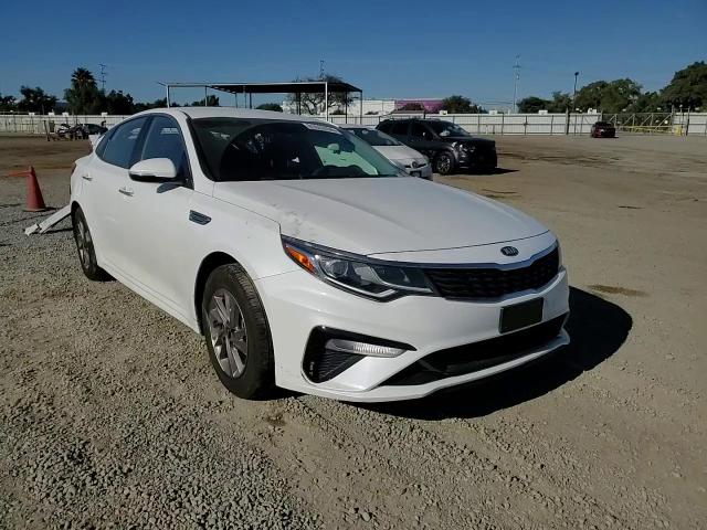 2020 Kia Optima Lx VIN: 5XXGT4L34LG388873 Lot: 81613104