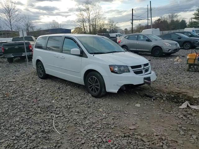 2017 Dodge Grand Caravan Gt VIN: 2C4RDGEG7HR750992 Lot: 79548594