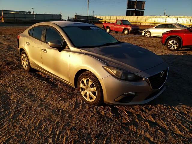 2014 Mazda 3 - Image 10