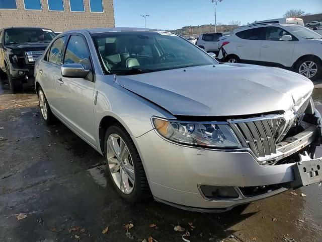 2012 Lincoln MKZ - Image 13