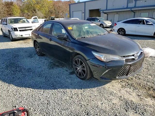 2016 Toyota Camry - Image 10