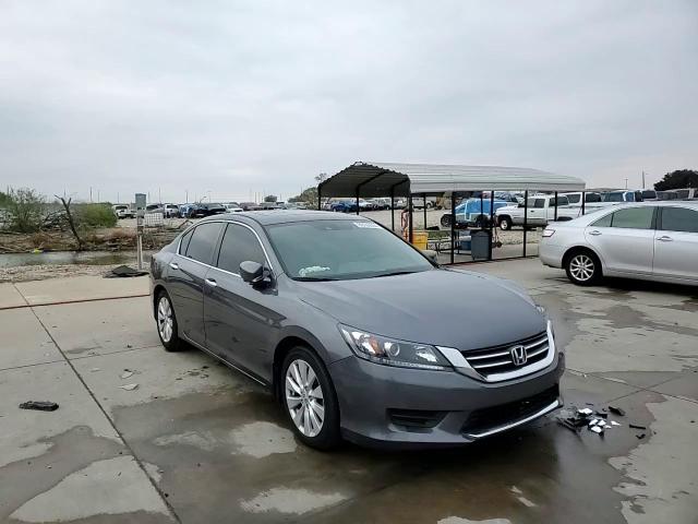 2014 Honda Accord - Image 13