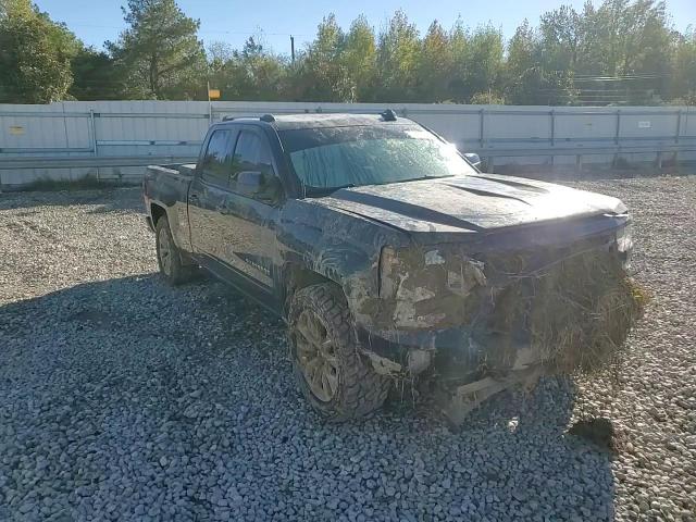 2016 Chevrolet Silverado - Image 12