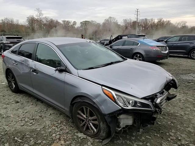 2015 Hyundai Sonata - Image 10