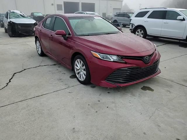 2018 Toyota Camry L VIN: 4T1B11HK2JU589060 Lot: 78918534