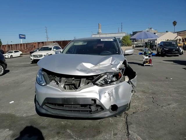 2019 Nissan Rogue - Image 12