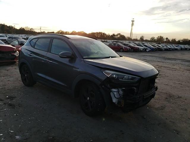 2016 Hyundai Tucson - Image 12