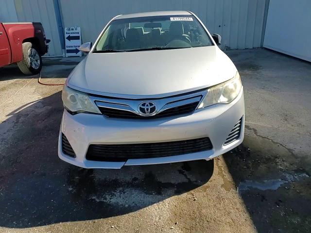 2014 Toyota Camry - Image 14