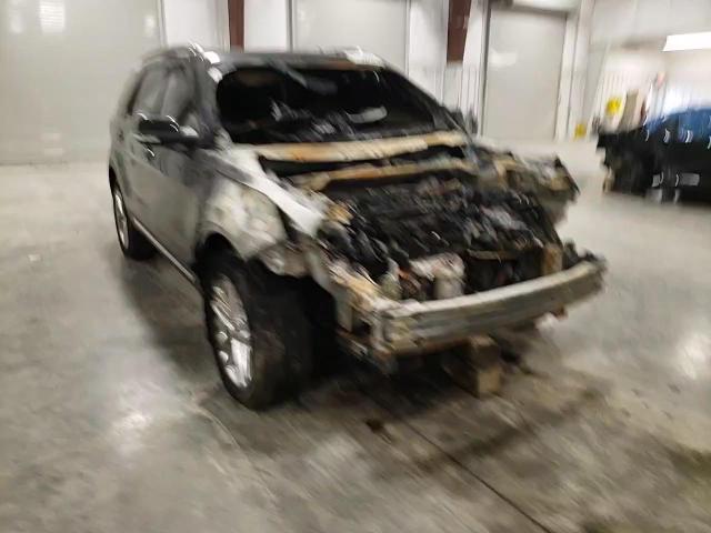 2017 Ford Explorer - Image 12