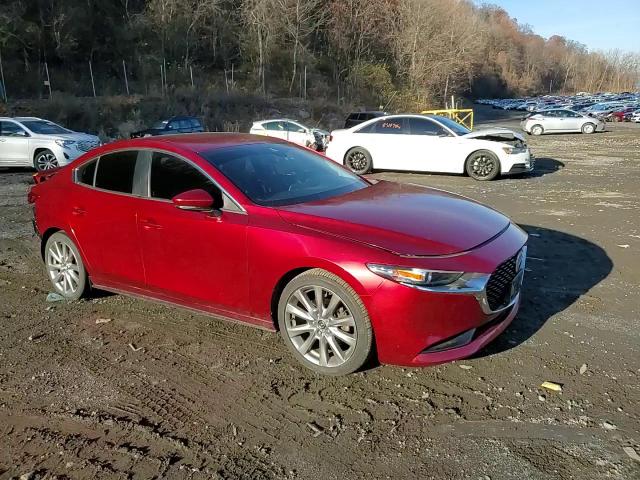 2019 Mazda 3 - Image 13