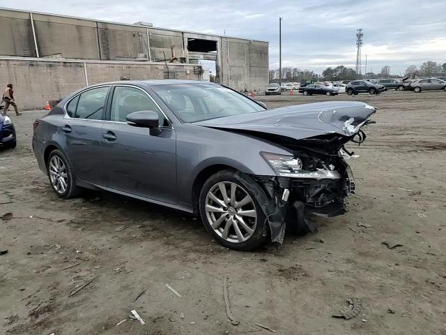 2013 Lexus GS - Image 11