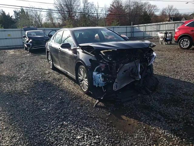 2020 Toyota Camry - Image 11