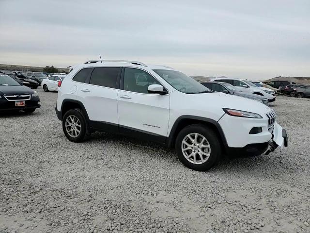 2016 Jeep Grand Cherokee - Image 14