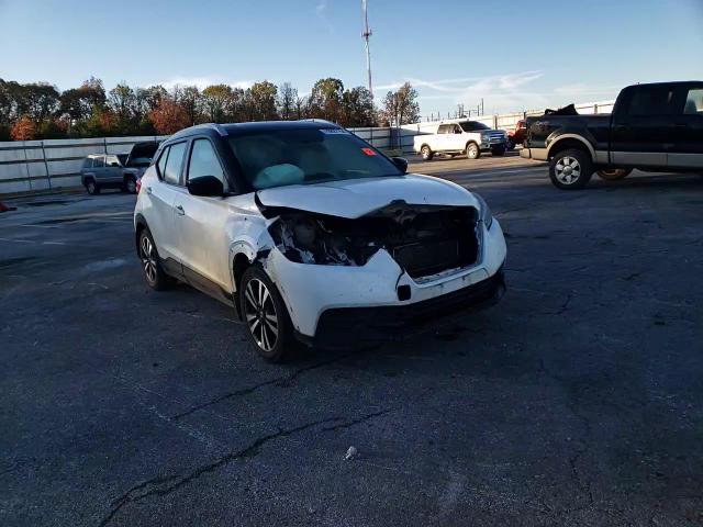 2018 Nissan Kicks S VIN: 3N1CP5CU8JL526680 Lot: 78827154