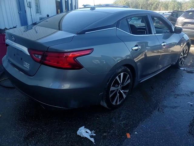 2017 Nissan Maxima - Image 13
