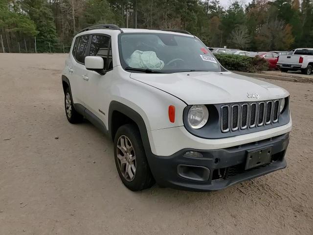 2015 Jeep Renegade - Image 12
