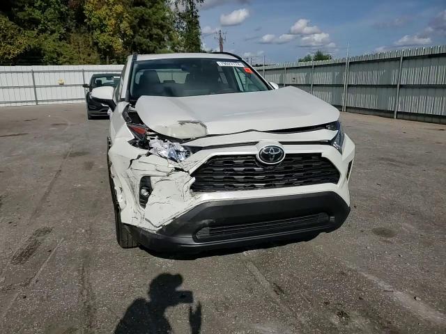 2021 Toyota RAV 4 - Image 11