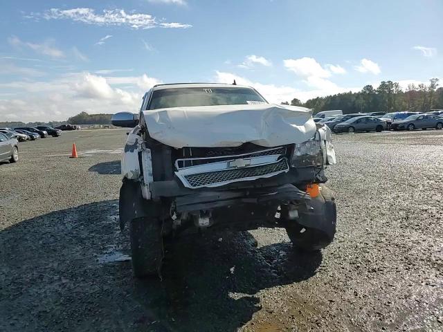 2011 Chevrolet Tahoe - Image 12