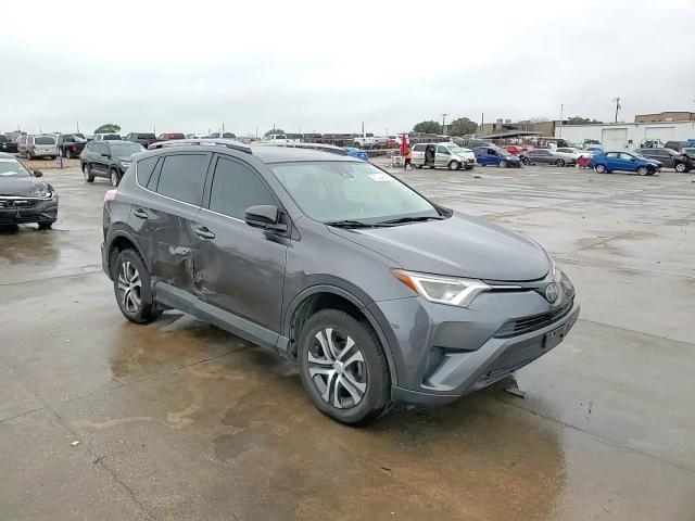 2017 Toyota RAV 4 - Image 14