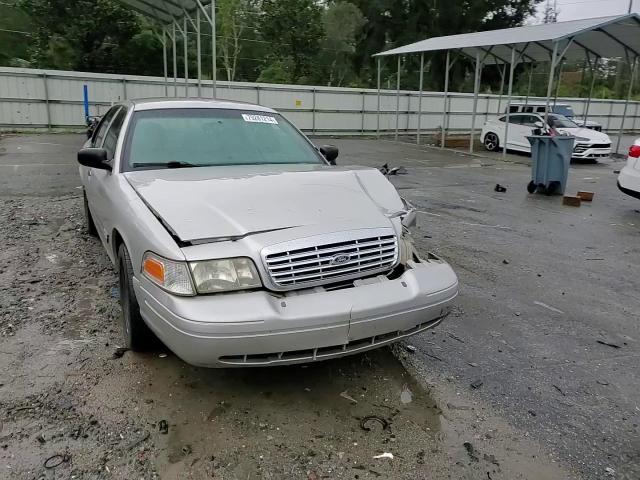 2007 Ford Crown Victoria - Image 11