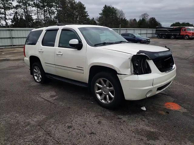 2012 GMC Yukon - Image 12