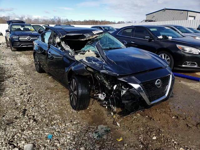 2019 Nissan Altima - Image 14