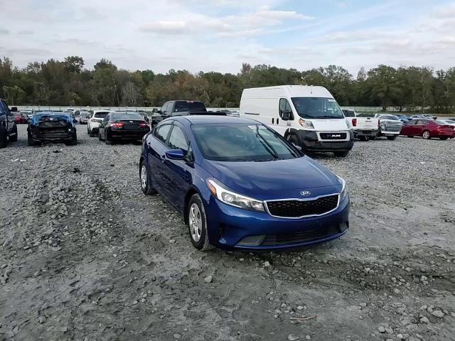 2018 Kia Forte Lx VIN: 3KPFK4A7XJE177638 Lot: 81609094