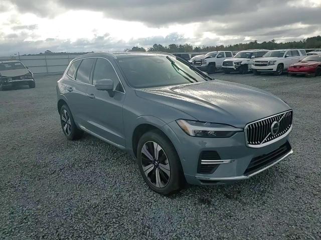 2023 Volvo Xc60 Plus VIN: YV4H60DE1P1310831 Lot: 79456004