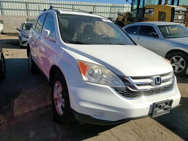 2011 Honda Cr-V Exl VIN: JHLRE4H72BC015802 Lot: 80249534