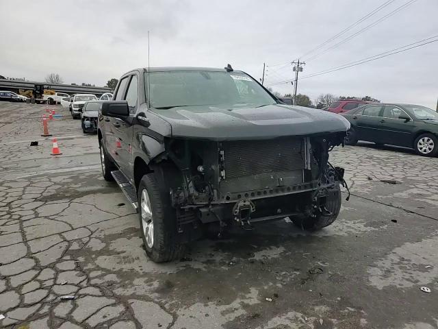2020 Chevrolet Silverado - Image 11