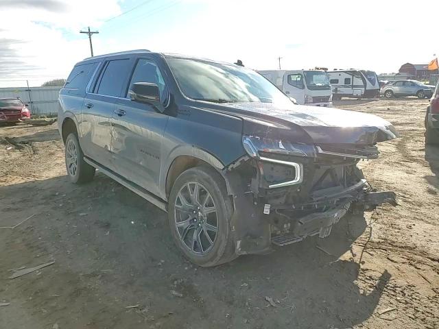 2023 Chevrolet Suburban - Image 12